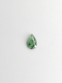 Jade 0,3 ct pear