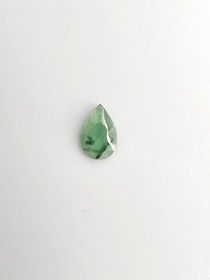 Jade 0,3 ct pear