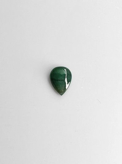 Jade 1,2 ct pisara