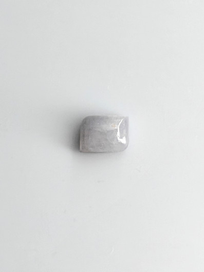 Jade 1,3 ct fancy