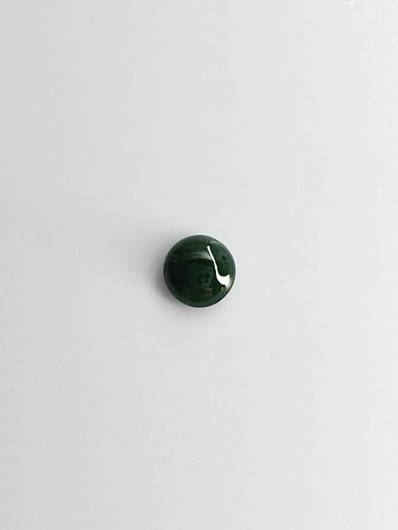 Jade 0,9 ct pyöreä