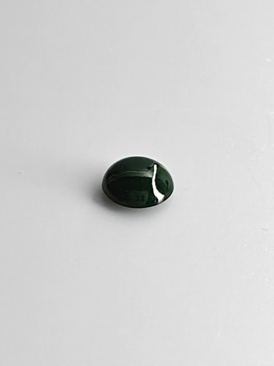 Jade 0,9 ct pyöreä