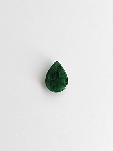 Jade 1,1 ct pisara