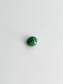 Jade 0,3 ct round
