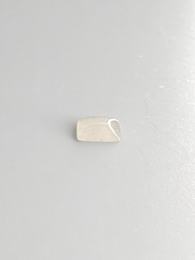 Jade 0,3 ct suorakaide