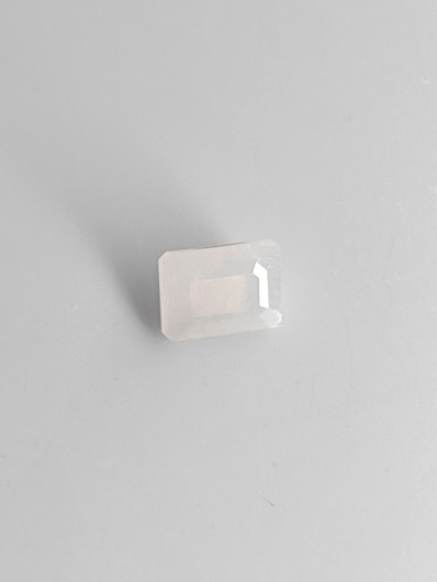 Jade 2,1 ct smaragdi