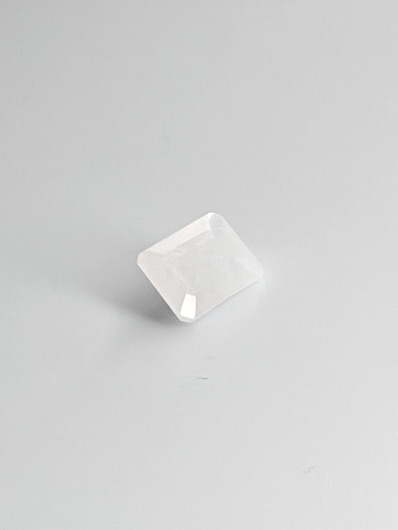 Jade 2,1 ct smaragdi