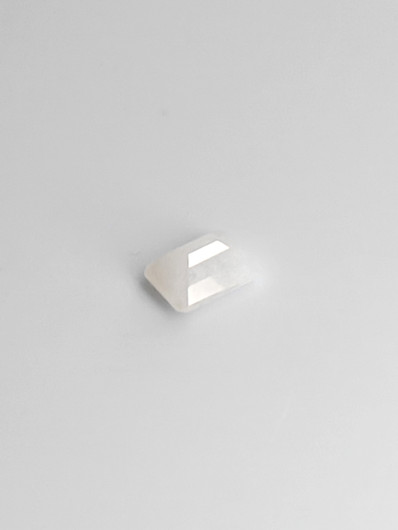 Jade 2,3 ct smaragdi
