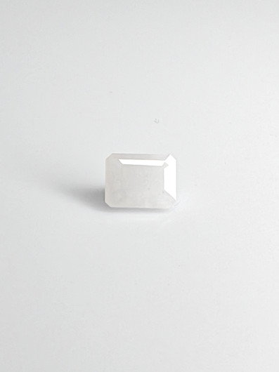 Jade 2,3 ct smaragdi