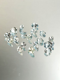 Topaz 19 stones (7 x 5 - 5 x 4 mm) oval 