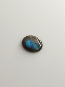 Labradoriitti 1,4 ct ovaali
