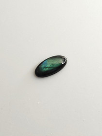 Labradoriitti 1,3 ct ovaali