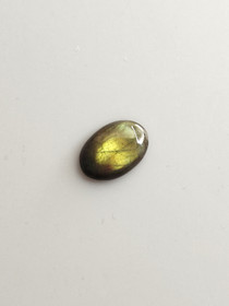 Labradoriitti 1,9 ct ovaali