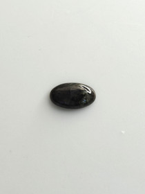 Labradoriitti 1,5 ct ovaali