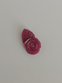Ruby 8,1 ct rose