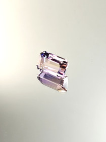 Ametrine multicolor 5.9 ct, emerald