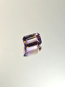 Ametrine multicolor 5.9 ct, emerald