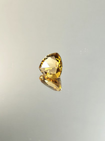 Citriini 3,2 ct, kolmio