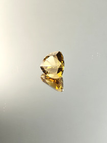 Citriini 3,2 ct, kolmio