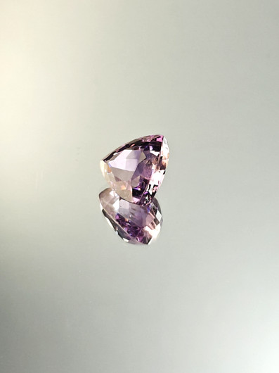 Ametisti 7,7 ct, kolmio