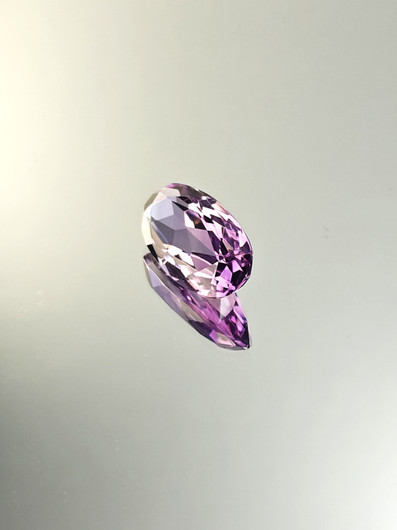 Ametisti 8,6 ct, ovaali