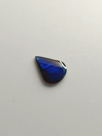 Labradoriitti 5,4 ct pisara