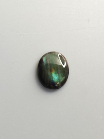 Labradoriitti 8,1 ct ovaali