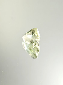 Fluoriitti 8,7 ct, kolmio