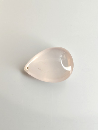 Ruusu Kvartsi 72,4 ct, pisara