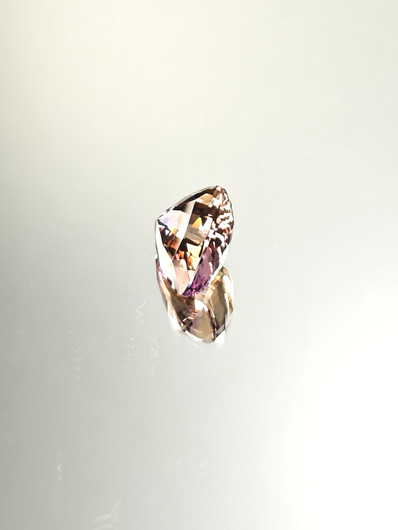 Ametriini monisävyinen 6,9 ct, kolmio