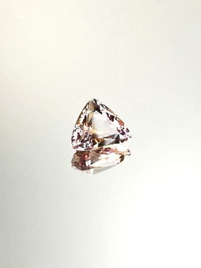 Ametriini monisävyinen 6,9 ct, kolmio