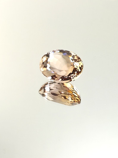 Ametriini monisävyinen 14,1 ct, ovaali