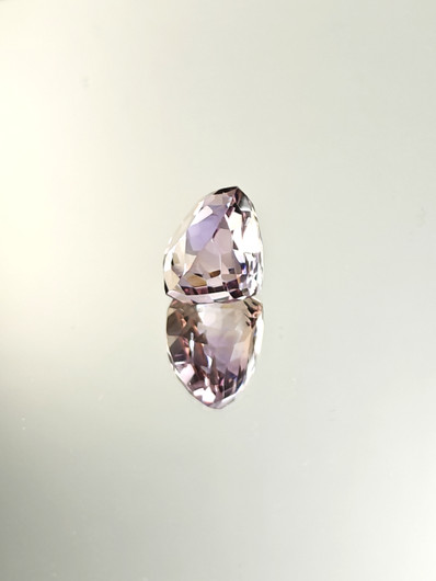 Ametriini monisävyinen 12,4 ct, ovaali