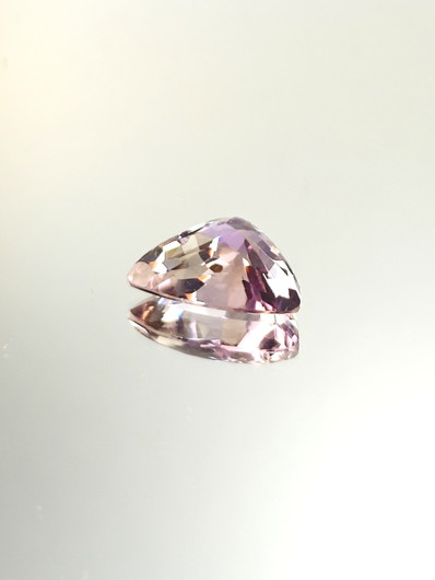 Ametriini monisävyinen 14,6 ct, kolmio