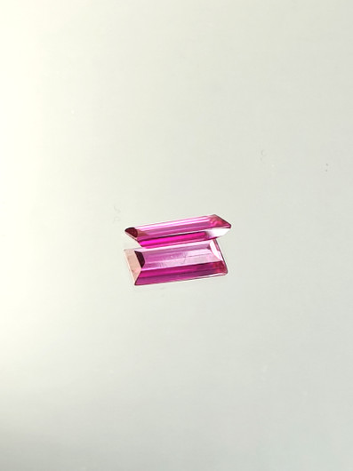 Rubiini (synt.) 2,3 ct suorakaide