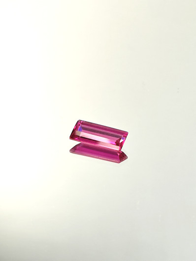 Rubiini (synt.) 2,3 ct suorakaide