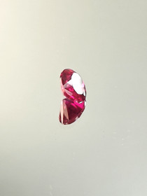 Rubiini (synt.) 1,4 ct ovaali