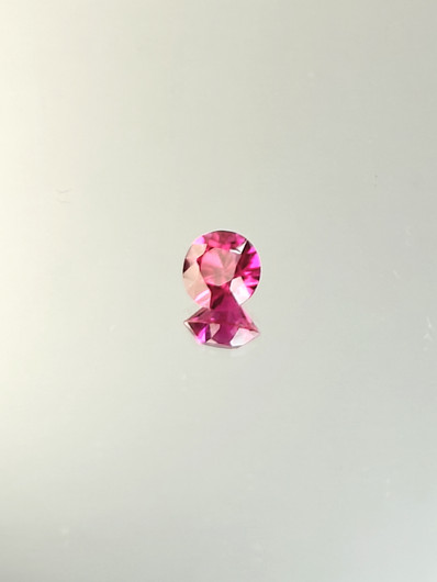 Rubiini (synt.) 1,4 ct pyöreä