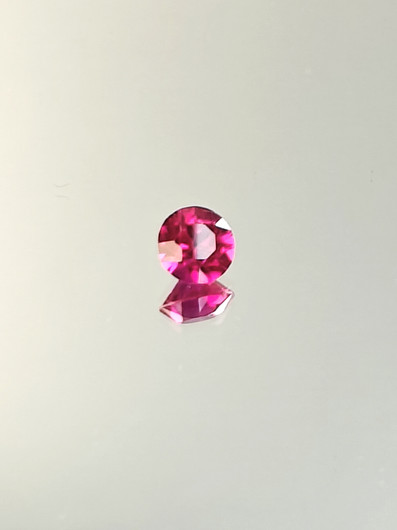 Rubiini (synt.) 1,4 ct pyöreä