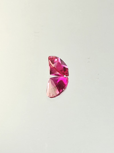 Rubiini (synt.) 1,1 ct pyöreä