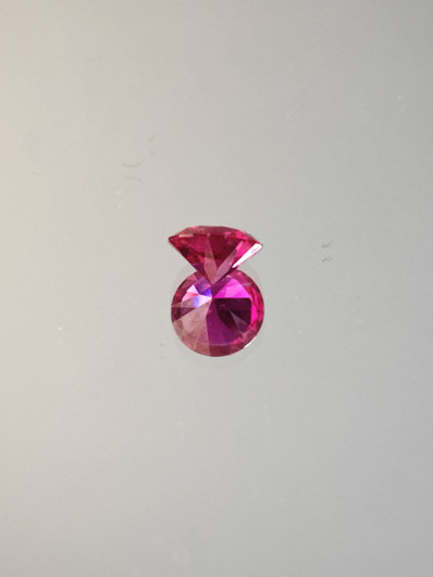 Rubiini (synt.) 0,9 ct pyöreä
