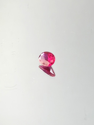 Rubiini (synt.) 0,8 ct ovaali