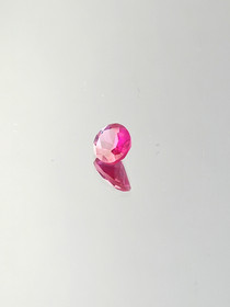 Rubiini (synt.) 0,8 ct ovaali