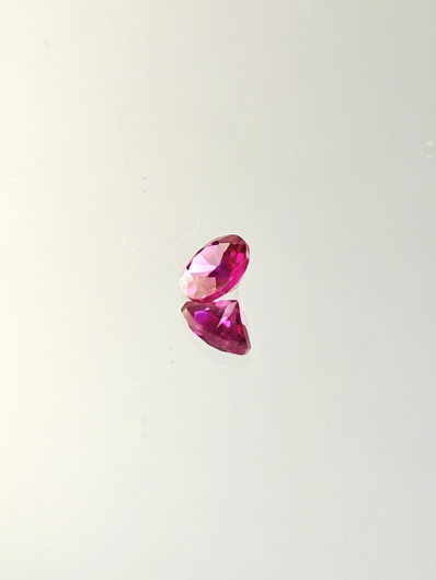 Rubiini (synt.) 0,5 ct pyöreä