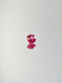 Rubiini (synt.) 0,6 ct pyöreä