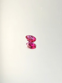 Rubiini (synt.) 0,8 ct ovaali