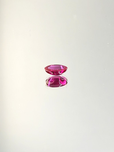 Rubiini (synt.) 0,8 ct ovaali