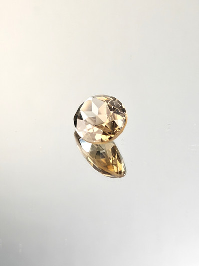 Savukvartsi 8,6 ct, ovaali