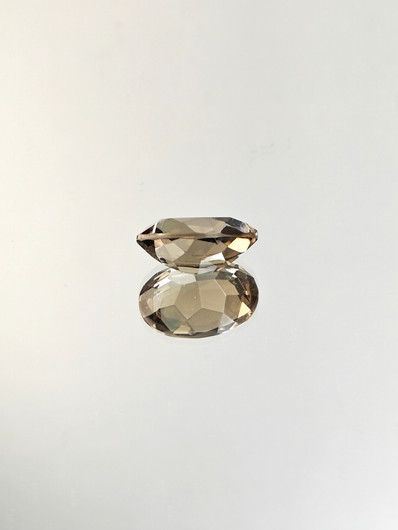 Savukvartsi 5,7 ct, ovaali