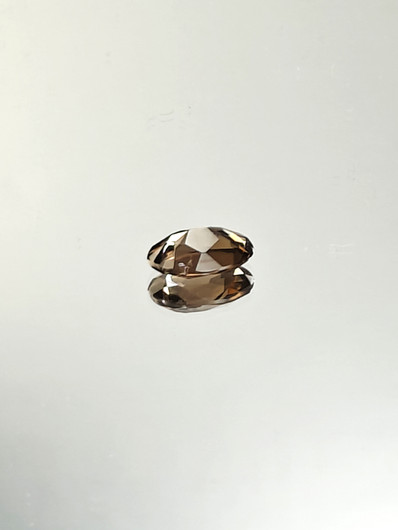 Savukvartsi 2,9 ct, ovaali